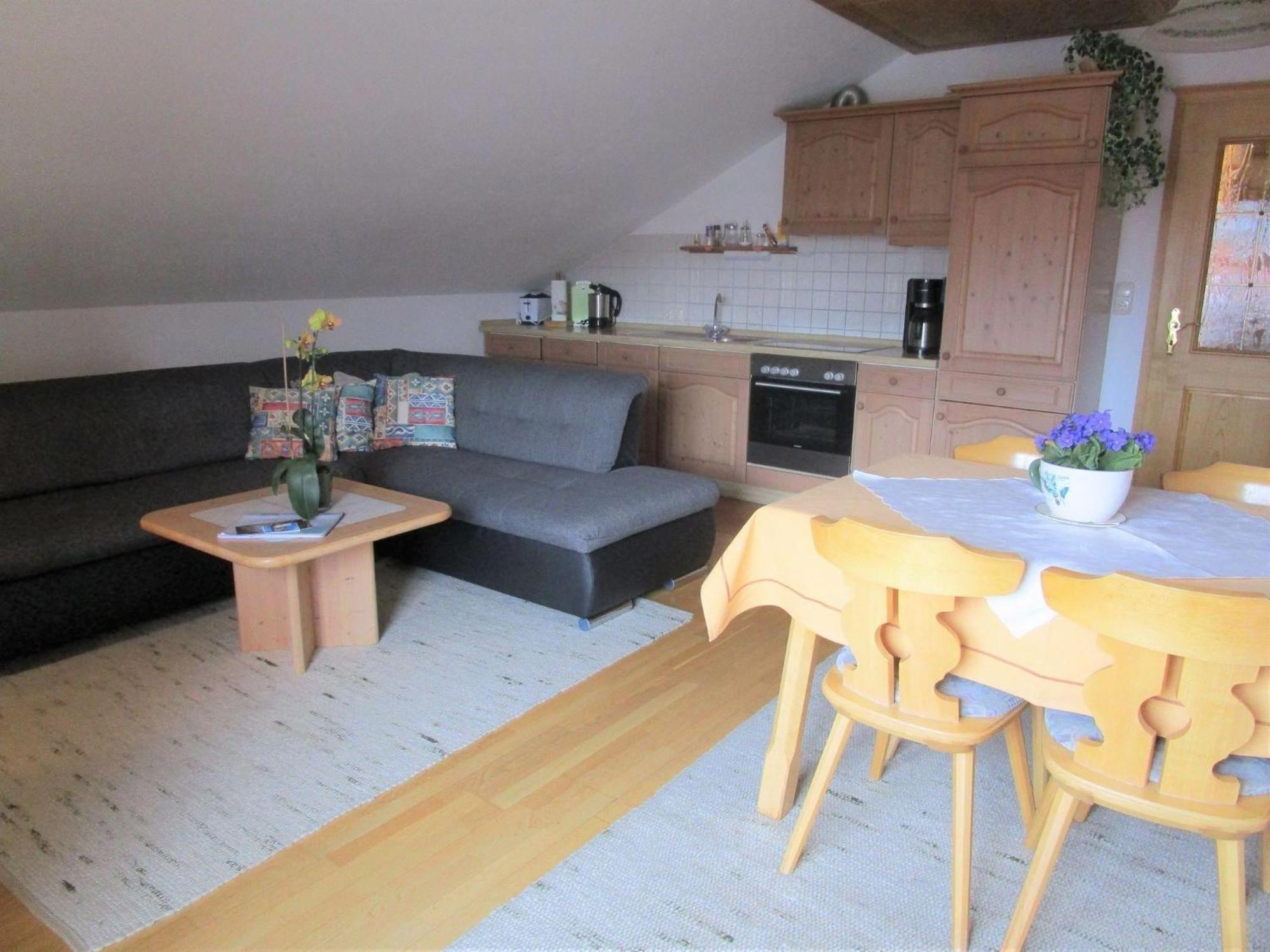 Apartment In The Allg U With View Of The Bavarian Alps Bernbeuren Exterior photo